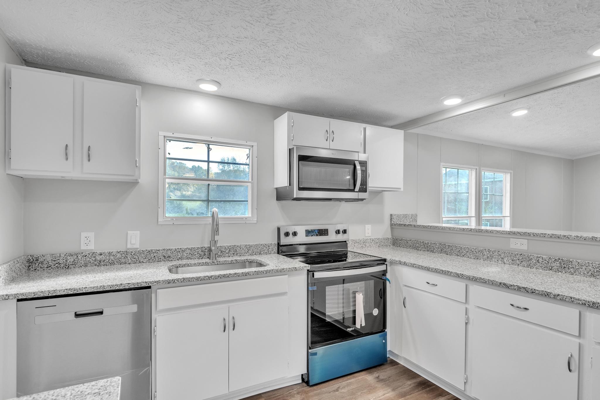 1634 Blockhouse Road Maryville, TN 37803 - Photo 7 of 33 Gallery Image 7