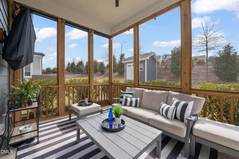 $627,500 | 117 Acorn Xing Road, Holly Springs, NC 27540