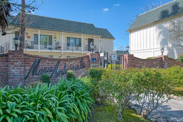 $240,000 | 5085 North Wishon Avenue, Unit 40, Fresno, CA 93704