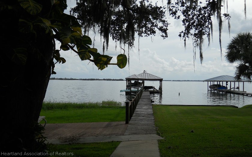 624 Lake June Road Lake Placid, FL 33852 - Photo 4 of 24 Gallery Image 4