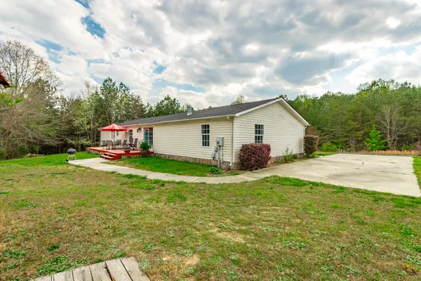 $250,000 | 218 Edgewater Drive, Chickamauga, GA 30707