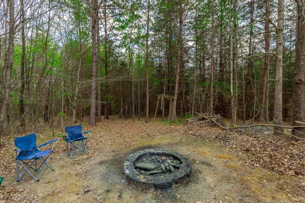 $250,000 | 218 Edgewater Drive, Chickamauga, GA 30707