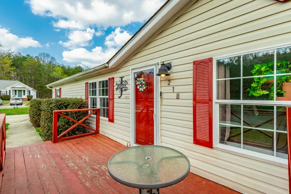 $250,000 | 218 Edgewater Drive, Chickamauga, GA 30707