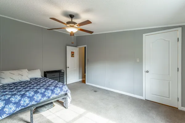 $250,000 | 218 Edgewater Drive, Chickamauga, GA 30707