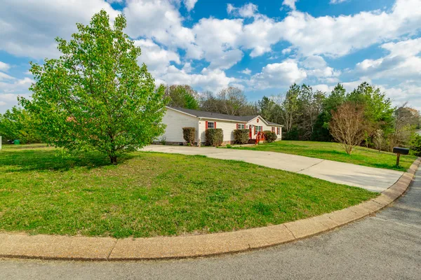 $250,000 | 218 Edgewater Drive, Chickamauga, GA 30707