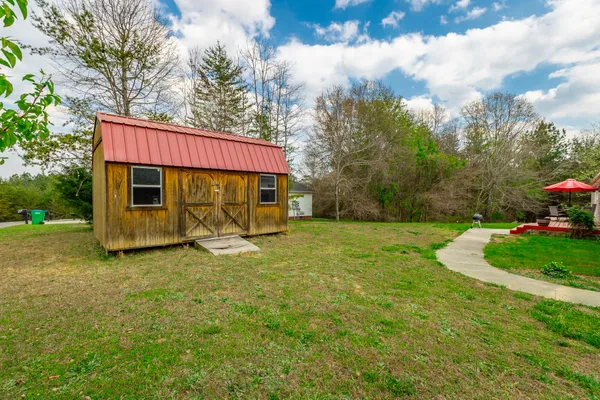 $250,000 | 218 Edgewater Drive, Chickamauga, GA 30707