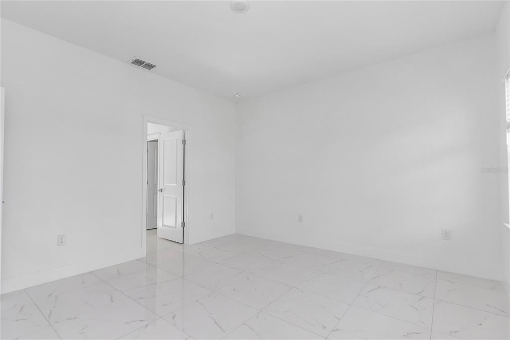 15070 Southwest 21st Ter Road Ocala, FL 34473 - Photo 10 of 47 a view of an empty room