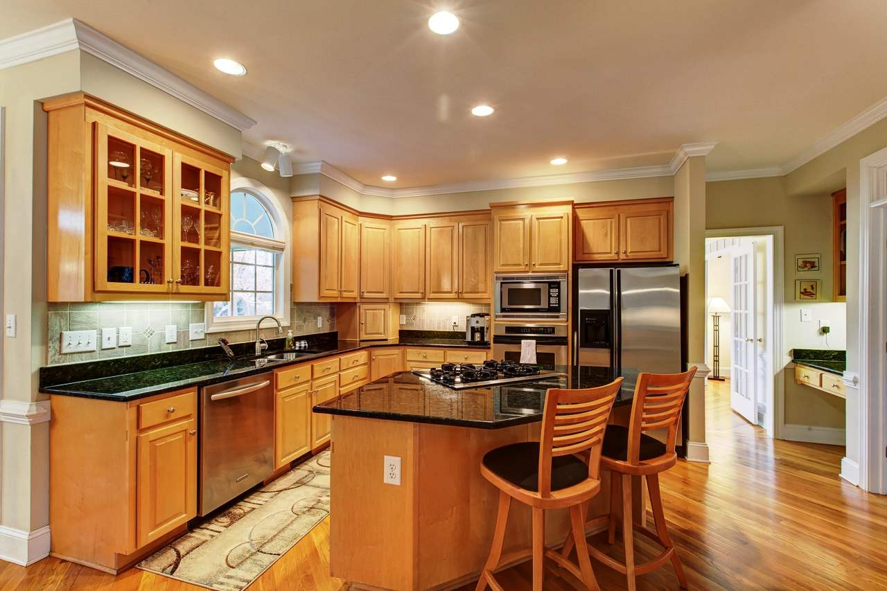 3104 Shinleaf Court Raleigh, NC 27613 - Photo 5 of 24 Kitchen