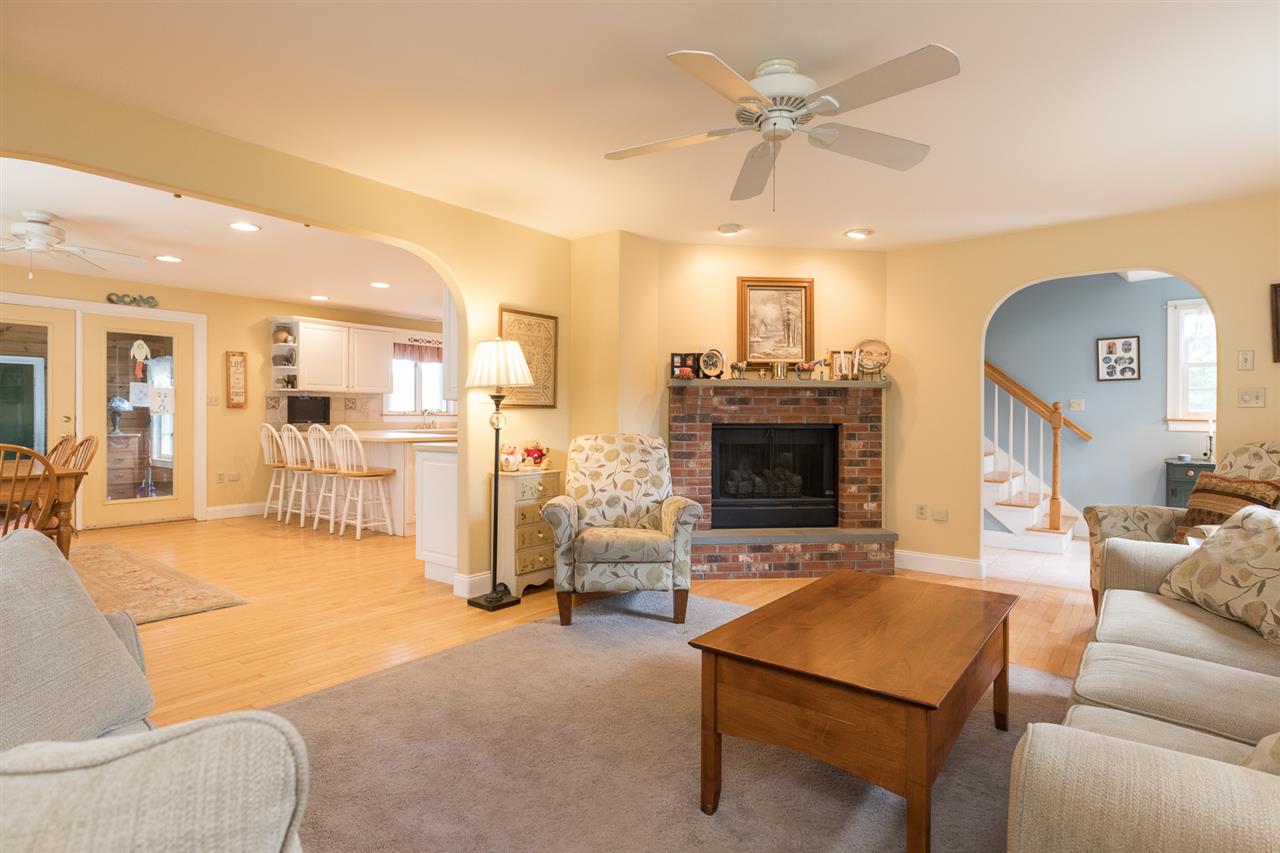 75 Mast Road Dover, NH 03820 - Photo 18 of 38