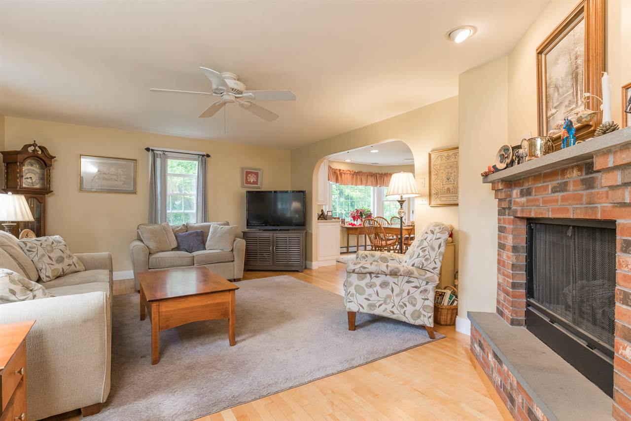 75 Mast Road Dover, NH 03820 - Photo 20 of 38