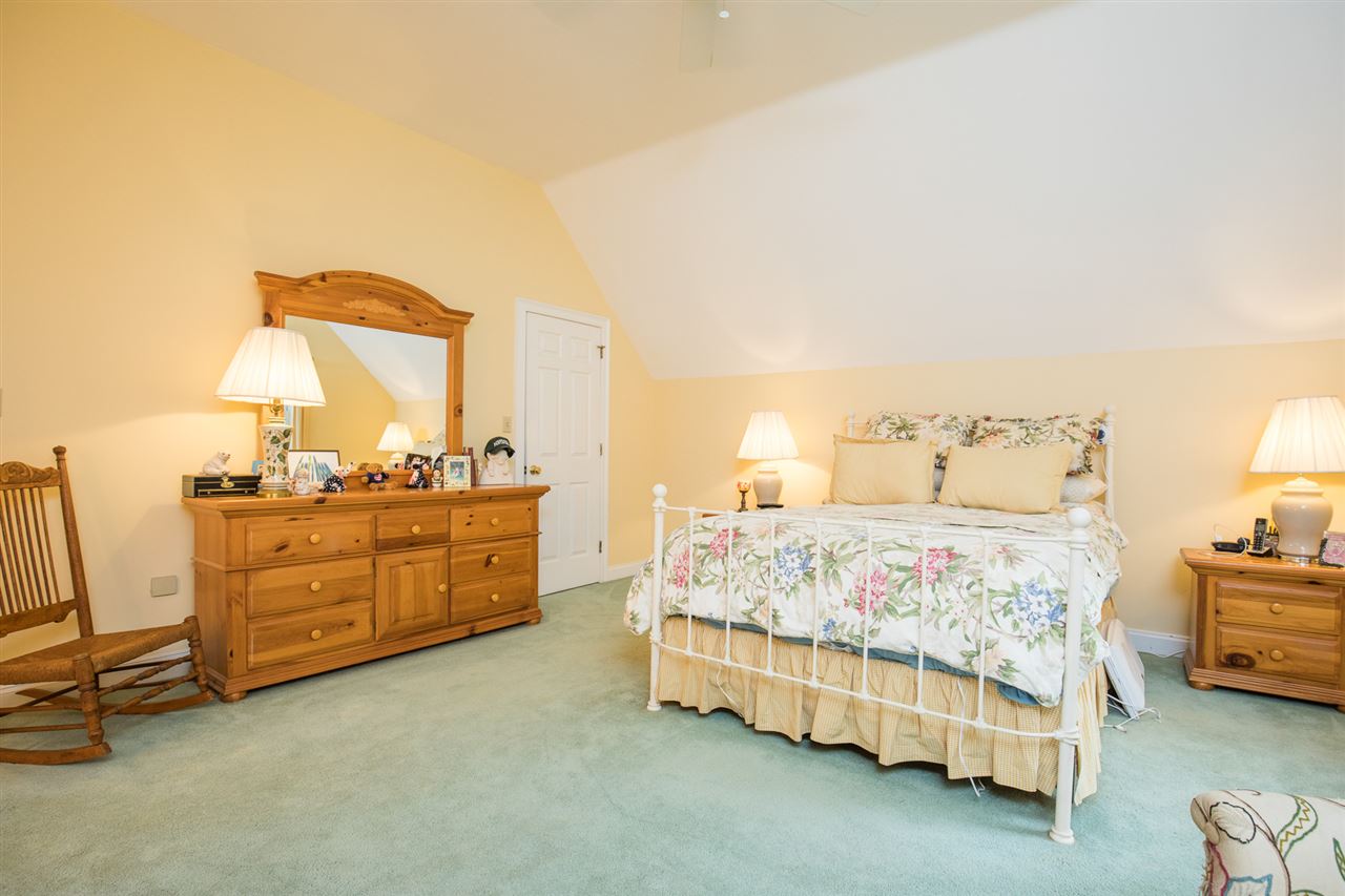 75 Mast Road Dover, NH 03820 - Photo 29 of 38