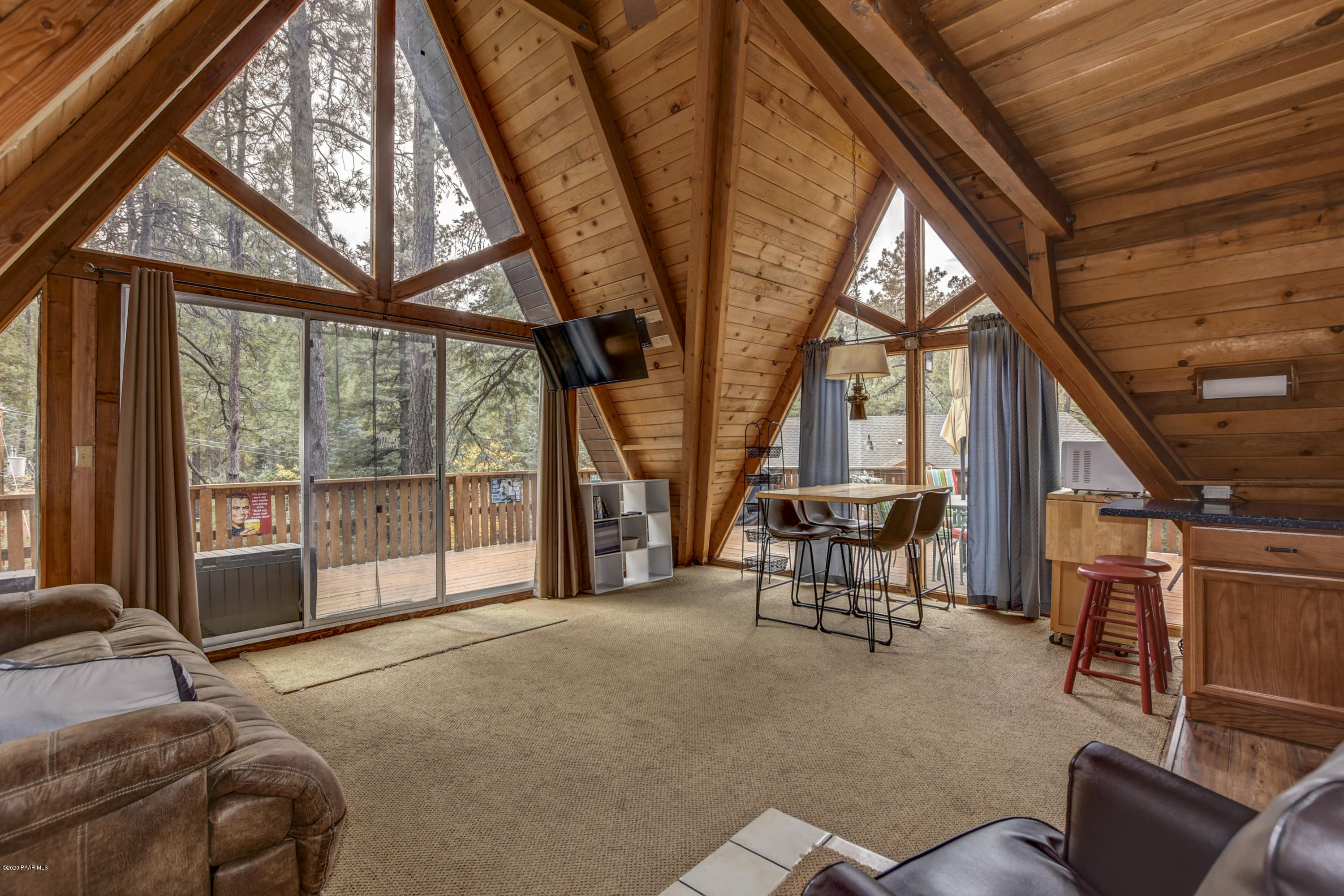 3000 Bluff Road Prescott, AZ 86303 - Photo 2 of 25 Living Room