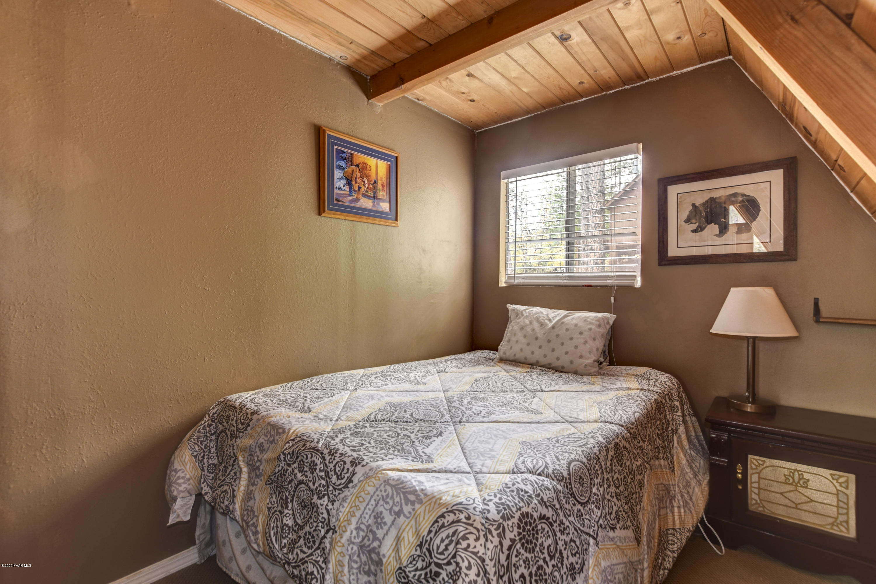 3000 Bluff Road Prescott, AZ 86303 - Photo 9 of 25 Main Level Bedroom