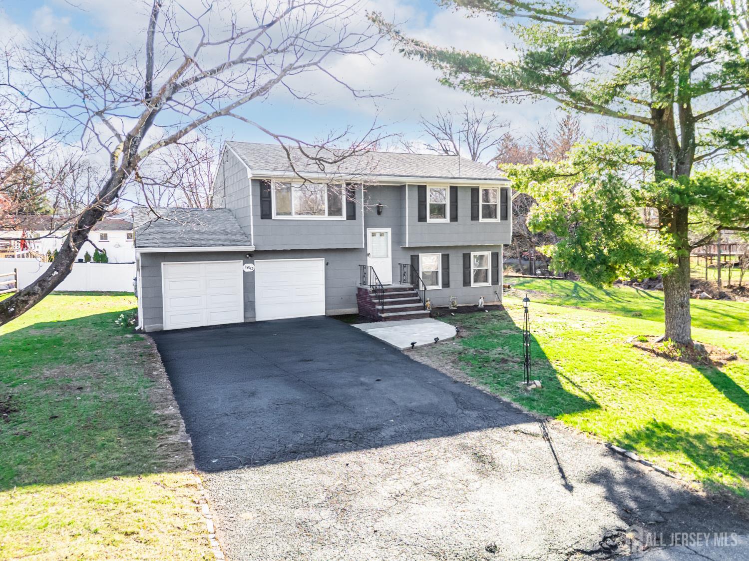 160 Stratton Street South Piscataway, NJ 08854 - Photo 1 of 31