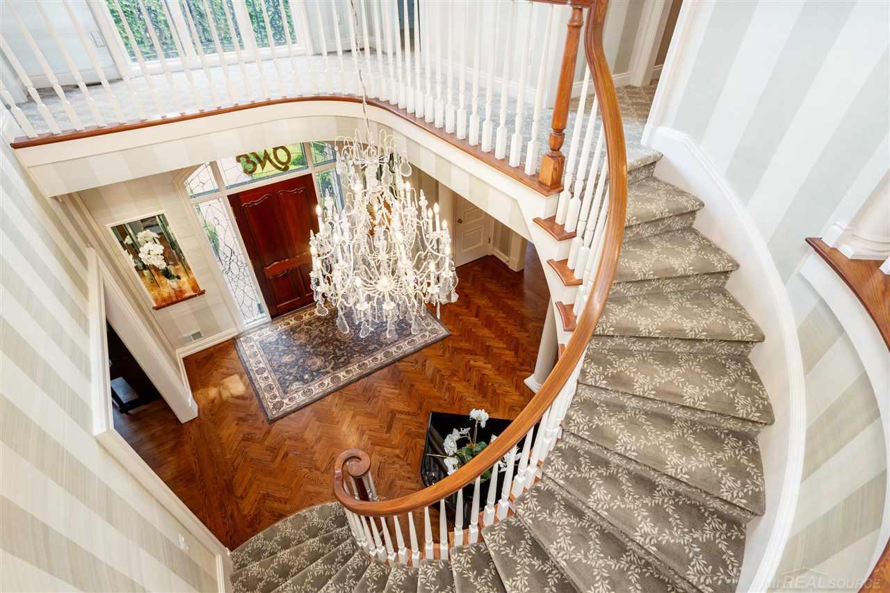 1 Provencal Road Grosse Pointe, MI 48236 - Photo 34 of 87 50093693-33.JPG