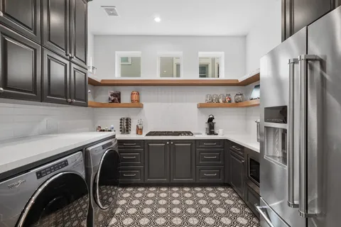 $1,330,000 | 9603 Plaza Point Drive, Missouri City, TX 77459