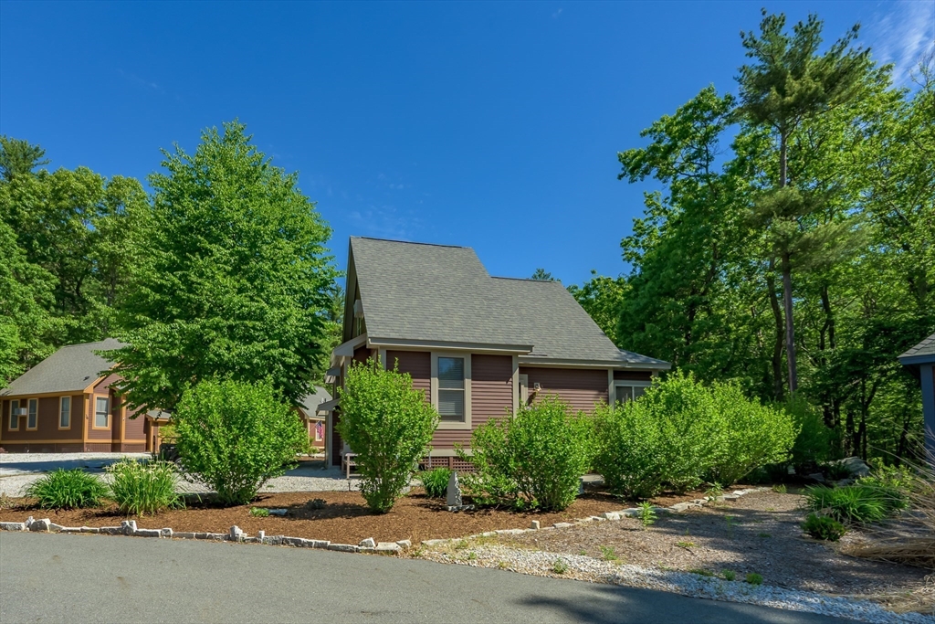 39 Whispering Pines Road, Unit 39 Westford, MA 01886 - Photo 5 of 38