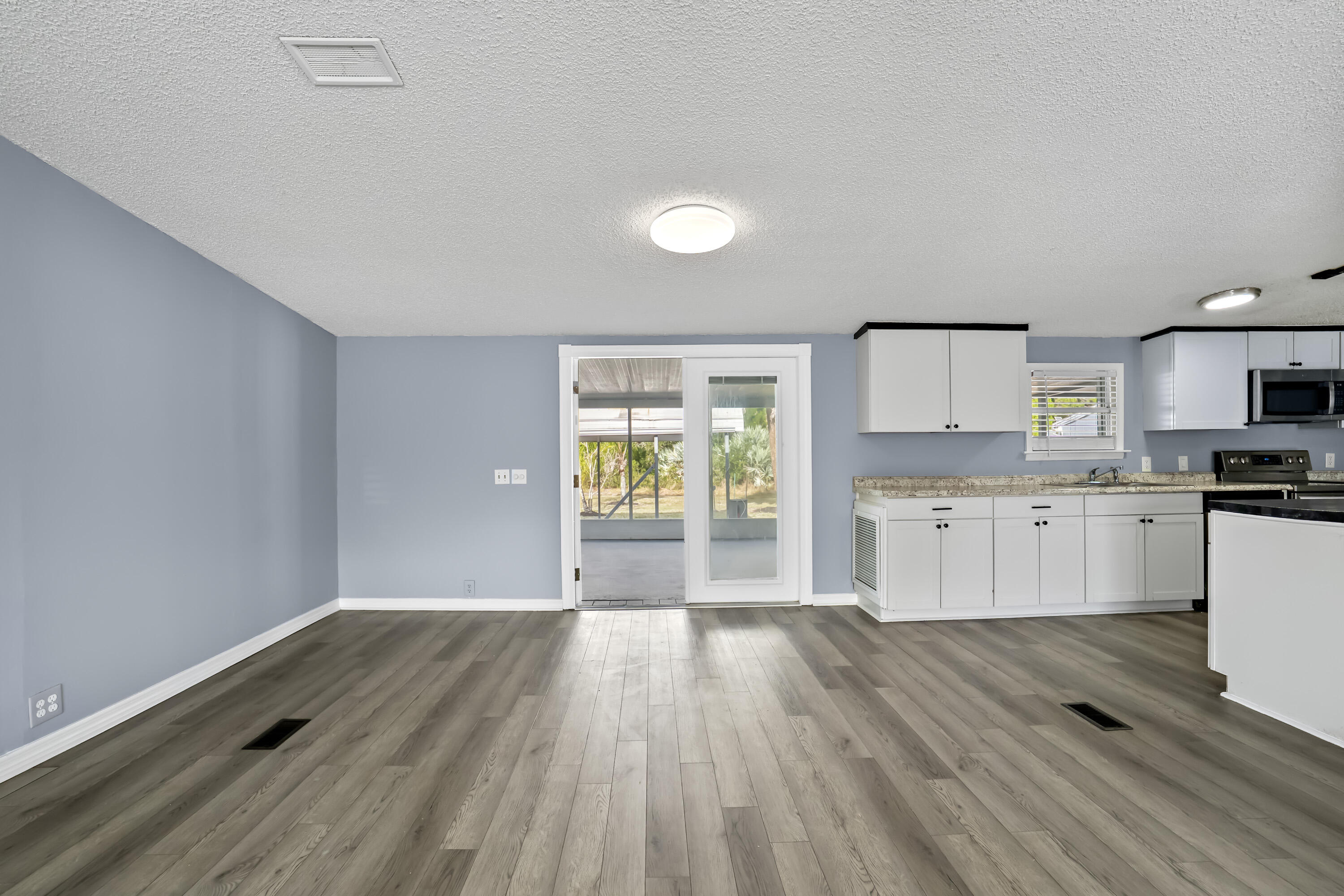 7990 129th Place Sebastian, FL 32958 - Photo 18 of 40 7990-129th-Pl-HigMedia-017