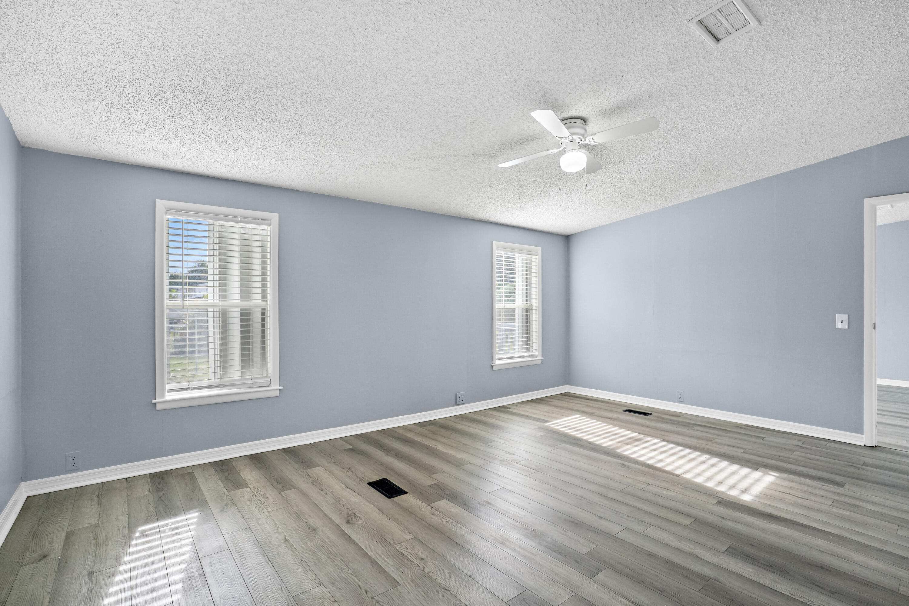 7990 129th Place Sebastian, FL 32958 - Photo 24 of 40 7990-129th-Pl-HigMedia-023