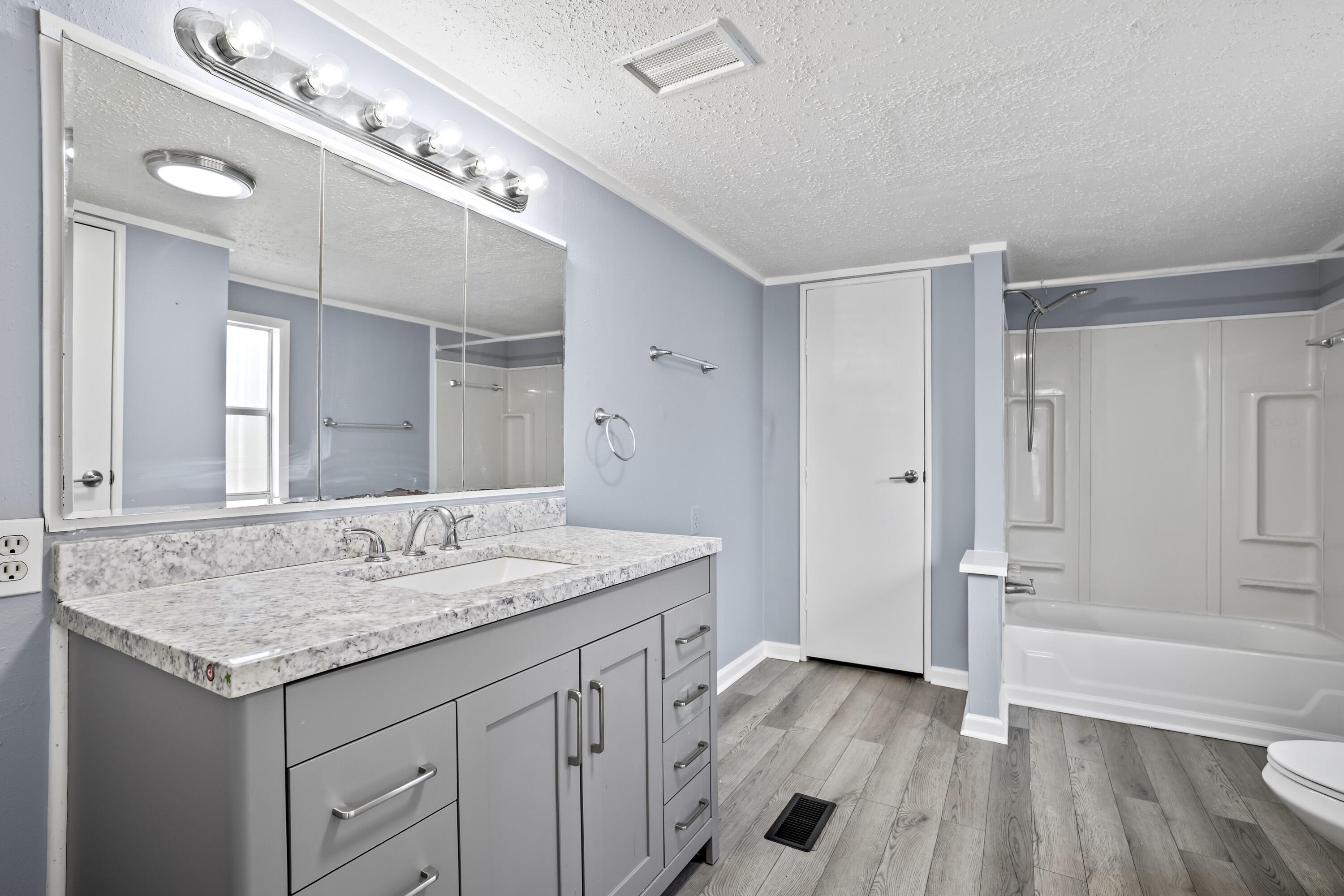 7990 129th Place Sebastian, FL 32958 - Photo 25 of 40 7990-129th-Pl-HigMedia-024