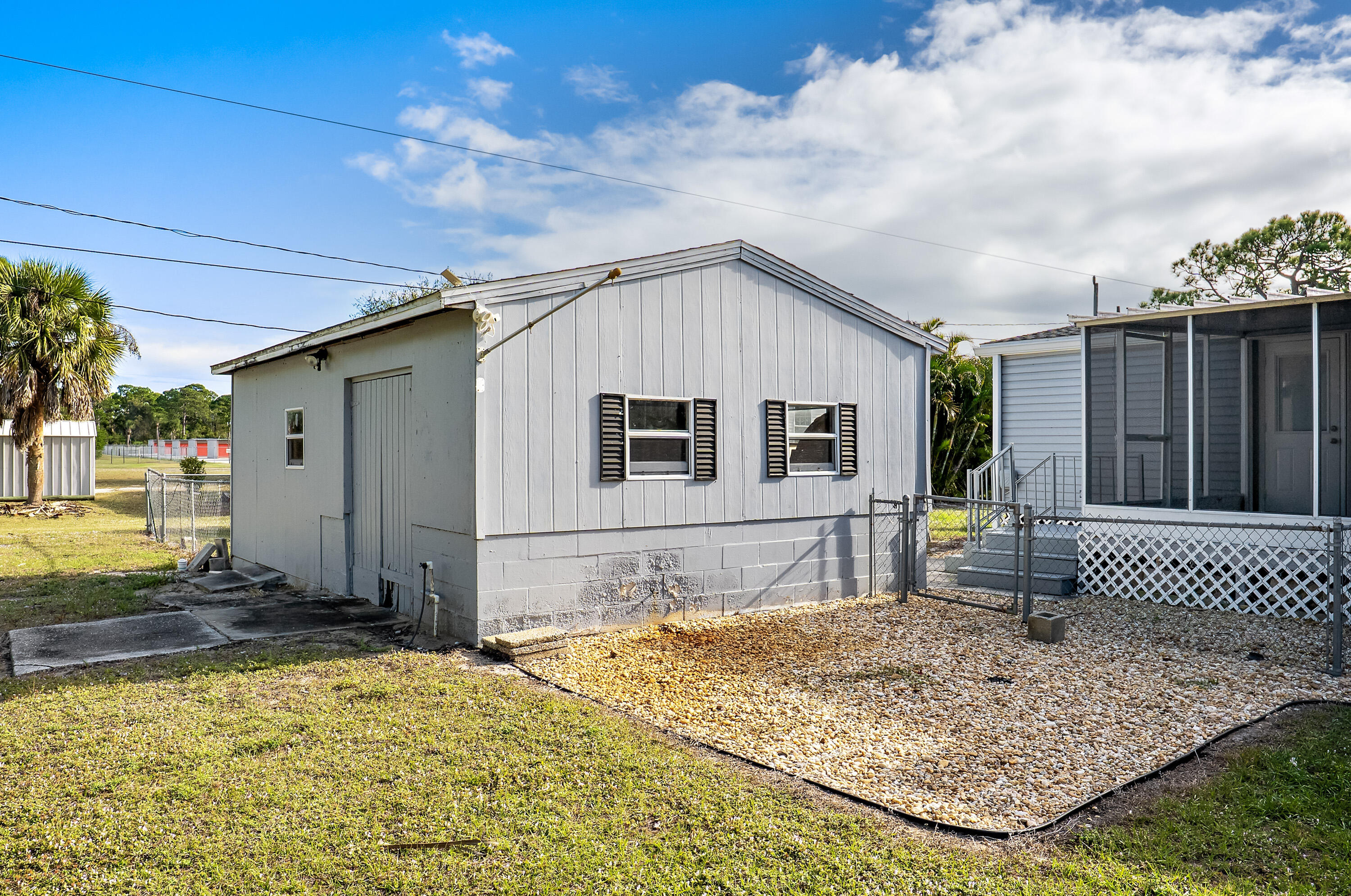 7990 129th Place Sebastian, FL 32958 - Photo 34 of 40 7990-129th-Pl-HigMedia-033