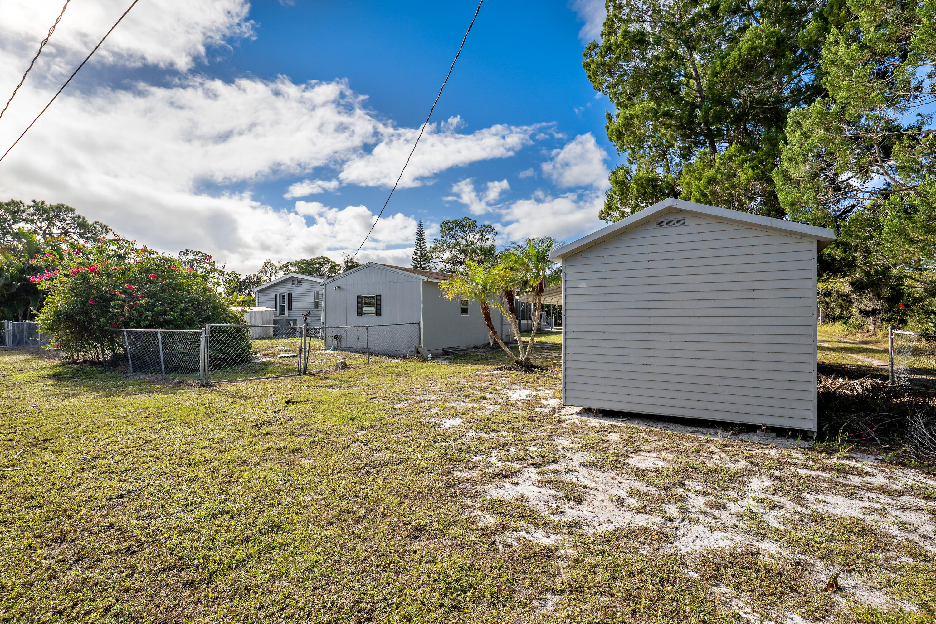 7990 129th Place Sebastian, FL 32958 - Photo 36 of 40 7990-129th-Pl-HigMedia-035