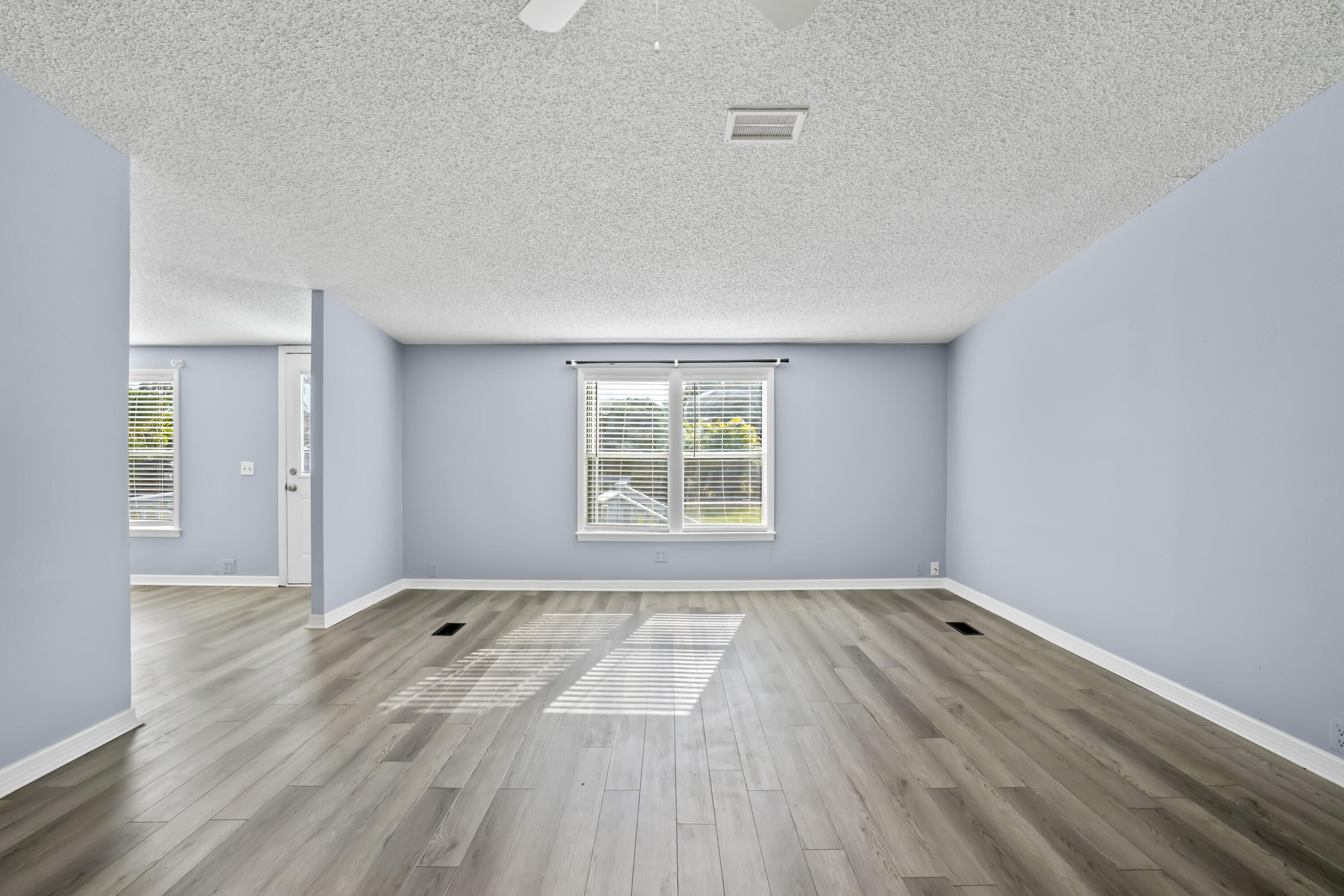 7990 129th Place Sebastian, FL 32958 - Photo 10 of 40 7990-129th-Pl-HigMedia-009