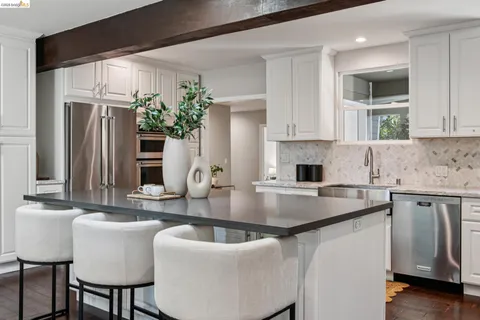 $1,495,000 | 6281 Aspinwall Road, Oakland, CA 94611