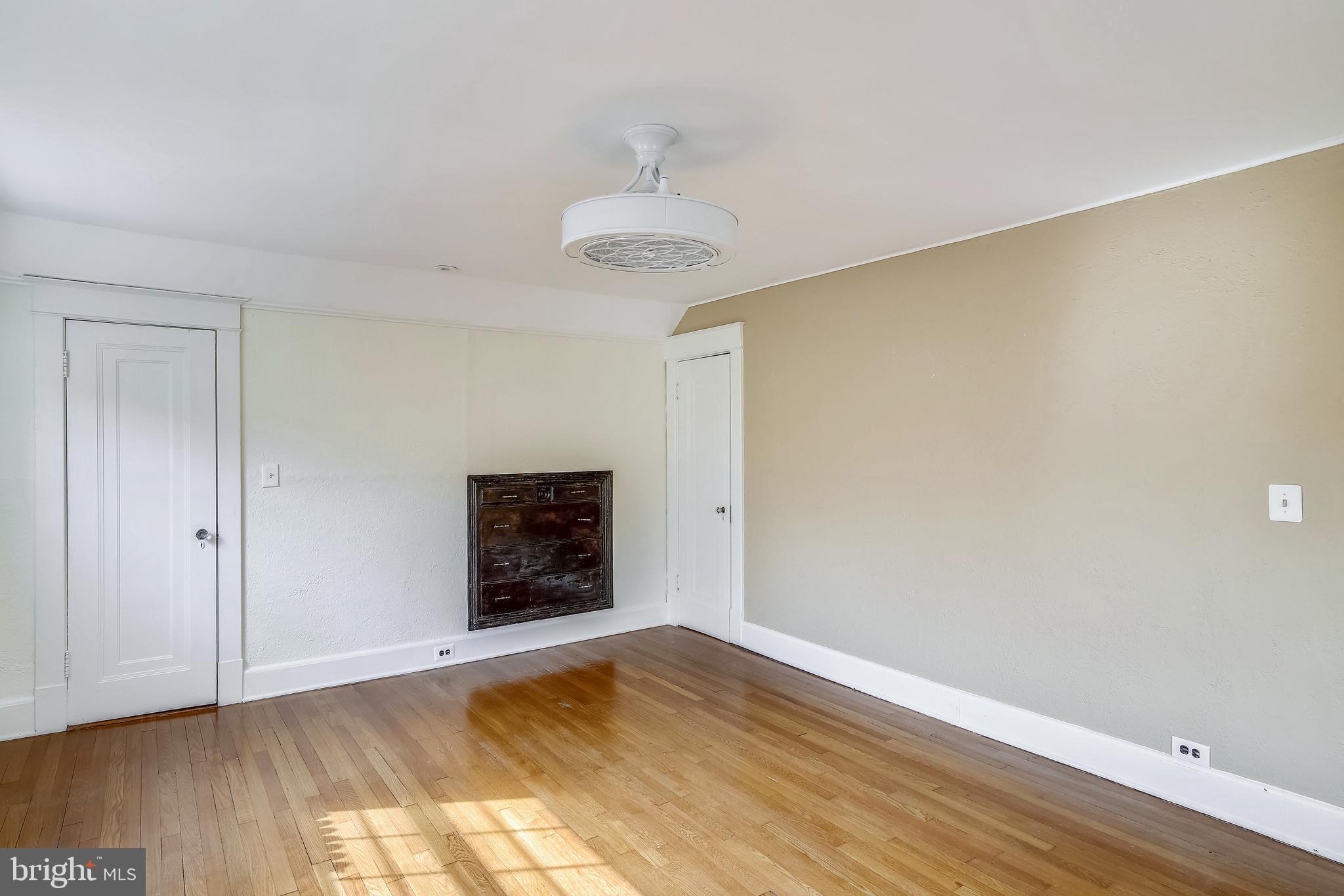 702 Wayne Avenue Silver Spring, MD 20910 - Photo 18 of 41 Lg BR w/built in dresser/cedar clos&walk in clos