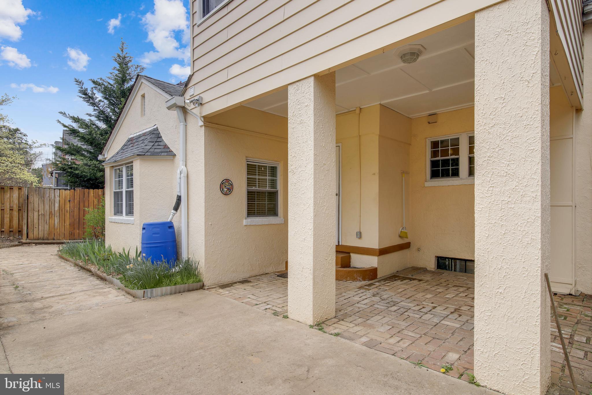 702 Wayne Avenue Silver Spring, MD 20910 - Photo 32 of 41 Covered patio area