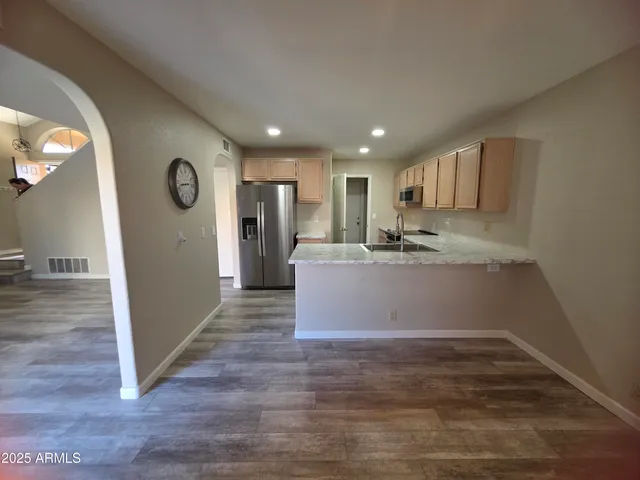 $2,300 | 7724 West Oraibi Drive, Glendale, AZ 85308