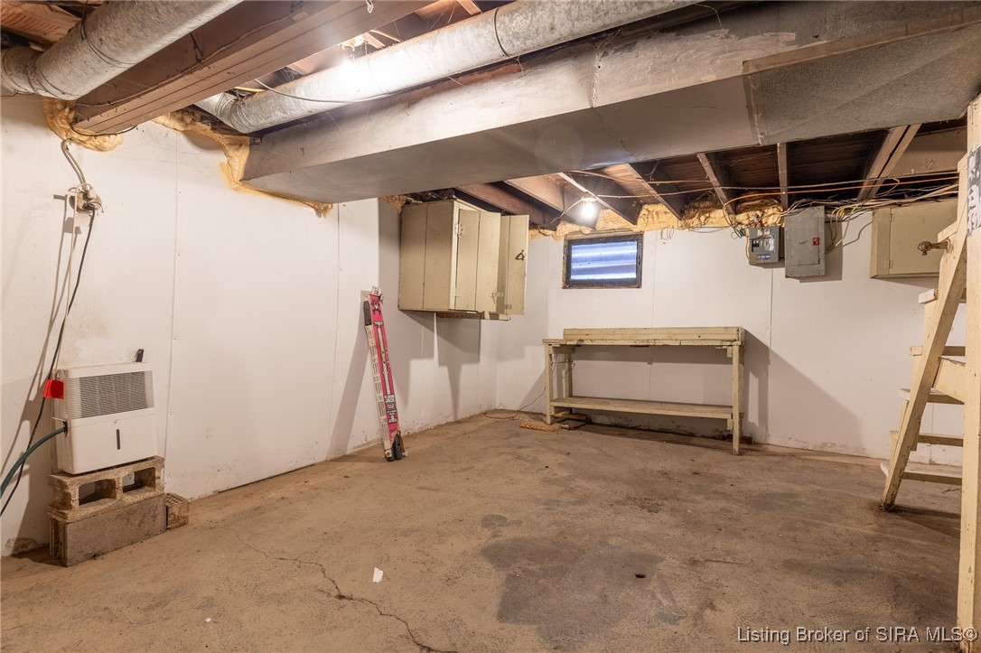 2201 Reno Avenue New Albany, IN 47150 - Photo 25 of 40 Gallery Image 25