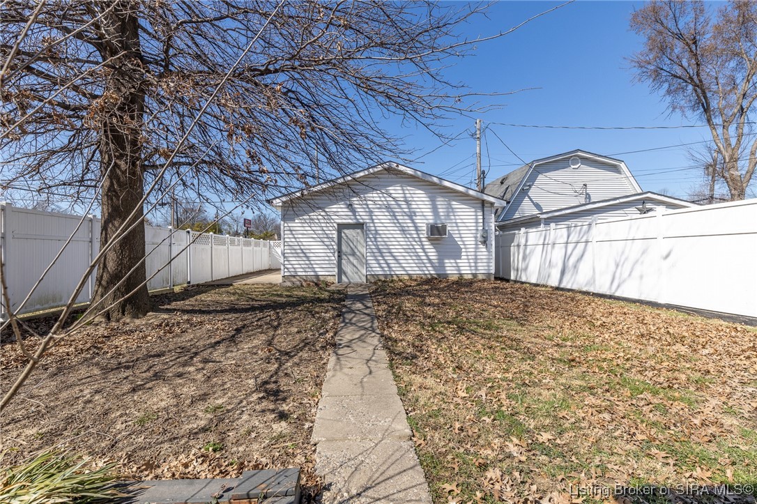 2201 Reno Avenue New Albany, IN 47150 - Photo 31 of 40 Gallery Image 31