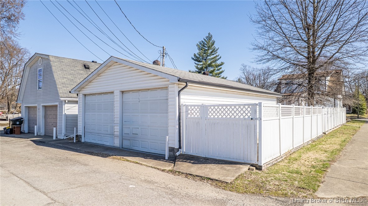 2201 Reno Avenue New Albany, IN 47150 - Photo 39 of 40 Gallery Image 39