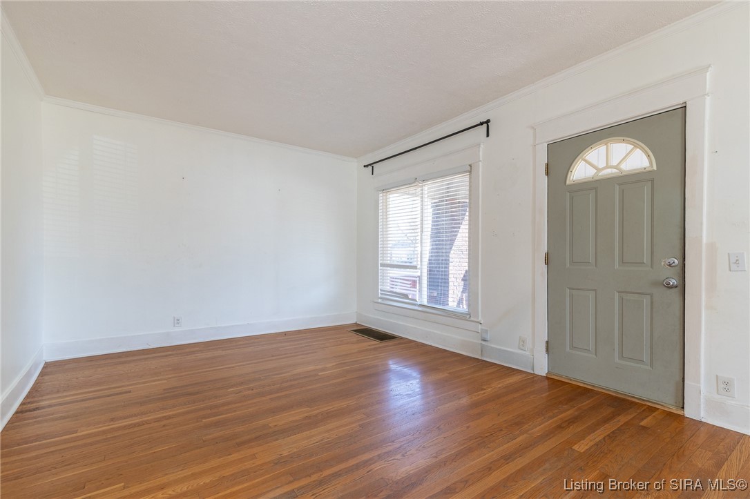 2201 Reno Avenue New Albany, IN 47150 - Photo 5 of 40 Gallery Image 5
