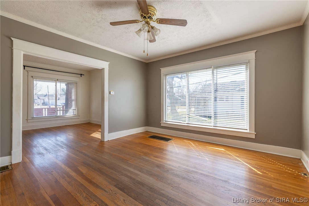 2201 Reno Avenue New Albany, IN 47150 - Photo 9 of 40 Gallery Image 9