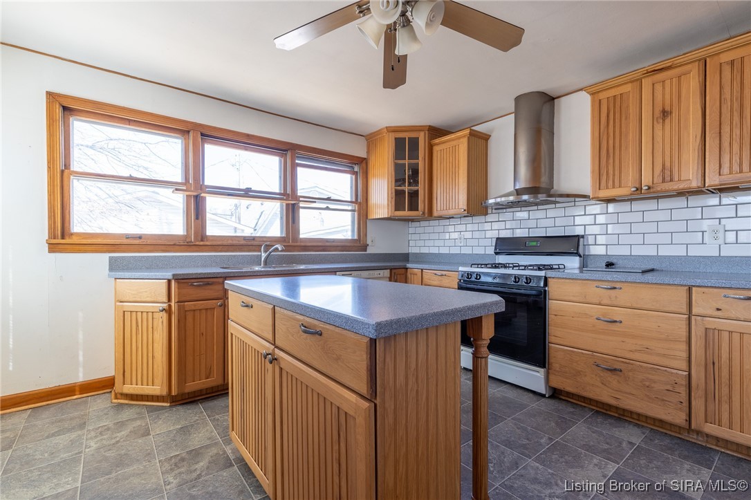 2201 Reno Avenue New Albany, IN 47150 - Photo 10 of 40 Gallery Image 10