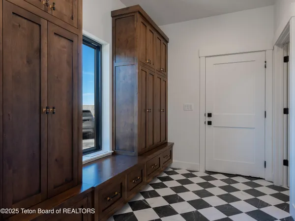 $1,425,000 | 1629 Jackrabbit Lane, Driggs, ID 83422