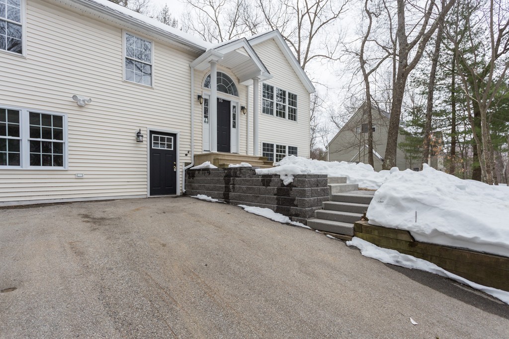35 Joppa Road Worcester, MA 01602 - Photo 2 of 10 Gallery Image 2