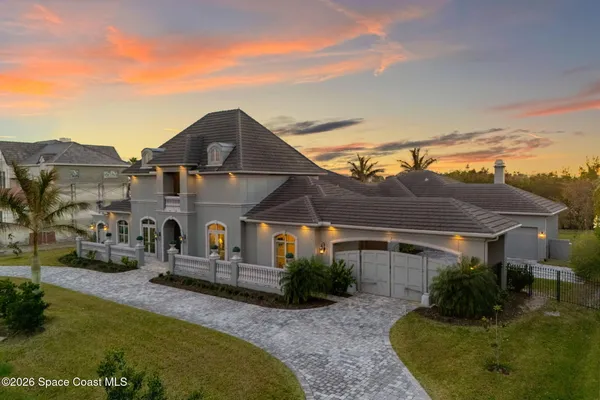 $3,600,000 | 135 Lansing Island Drive, Indian Harbour Beach, FL 32937