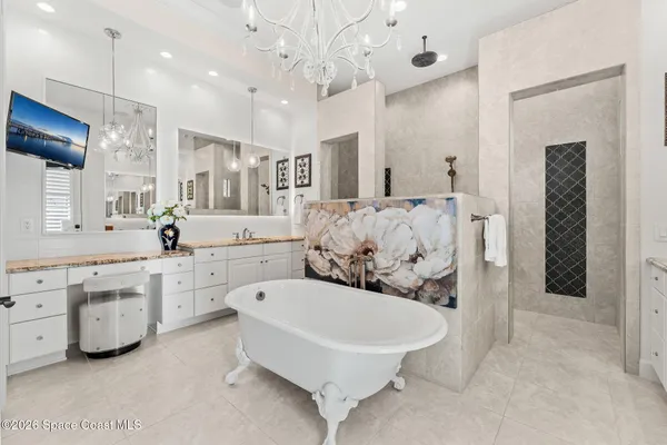 $3,600,000 | 135 Lansing Island Drive, Indian Harbour Beach, FL 32937