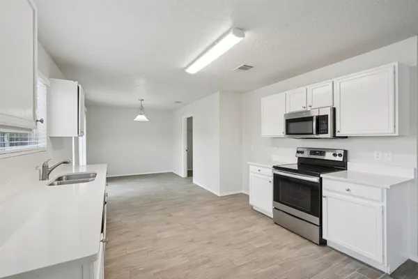 $335,000 | 2121 Franks Street, Fort Worth, TX 76177