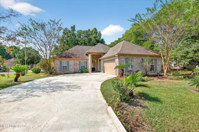 $268,000 | 7310 Ahi Drive, Diamondhead, MS 39525