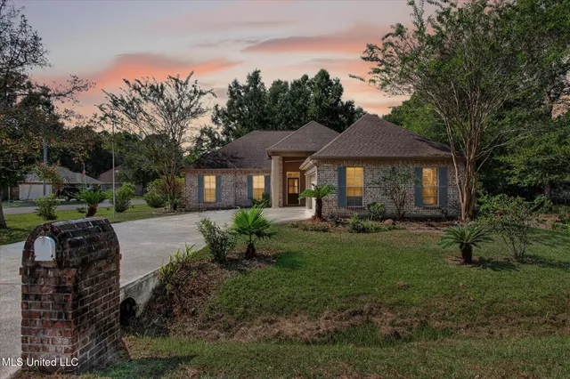 $268,000 | 7310 Ahi Drive, Diamondhead, MS 39525