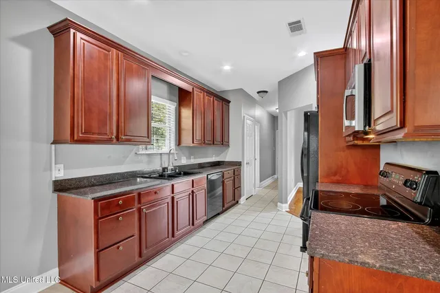 $268,000 | 7310 Ahi Drive, Diamondhead, MS 39525