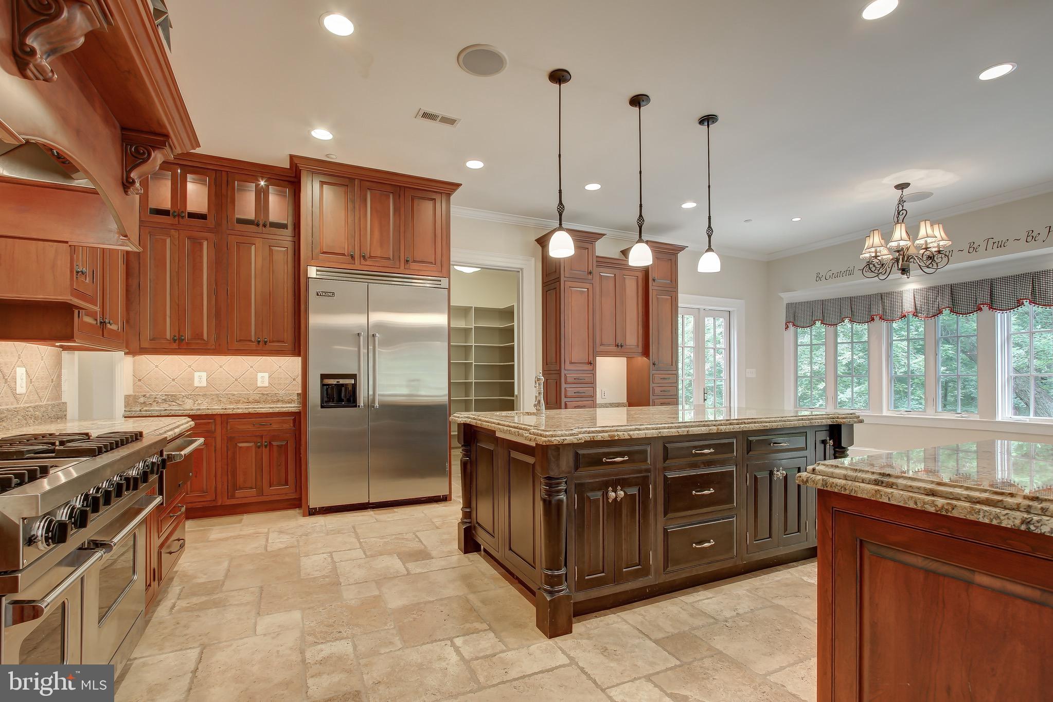 15215 Seneca Road Darnestown, MD 20874 - Photo 30 of 80 Kitchen