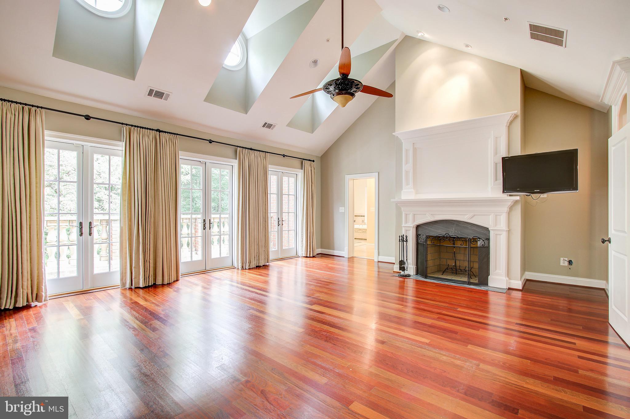 15215 Seneca Road Darnestown, MD 20874 - Photo 43 of 80 Master Bedroom