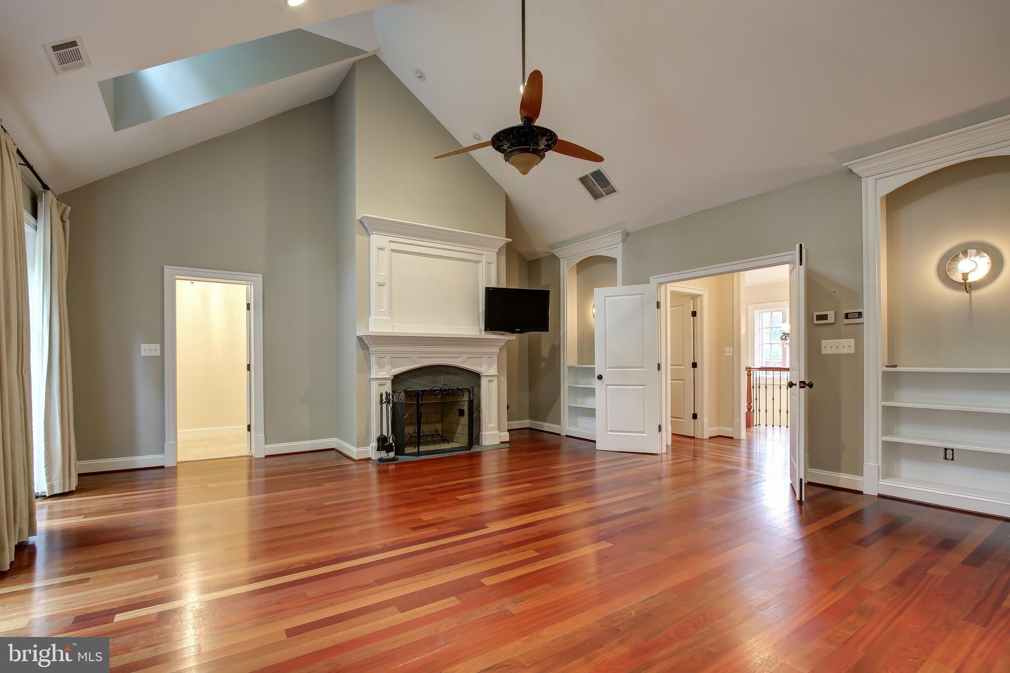 15215 Seneca Road Darnestown, MD 20874 - Photo 44 of 80 Master Bedroom