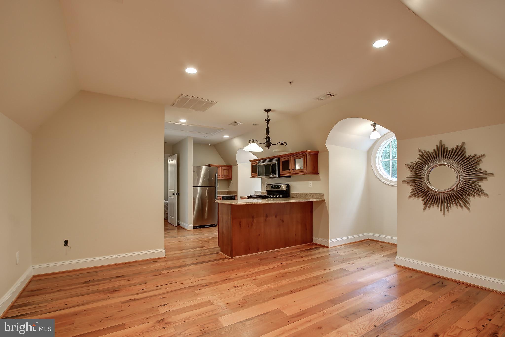 15215 Seneca Road Darnestown, MD 20874 - Photo 58 of 80 Guest/In-Law/Rental Suite