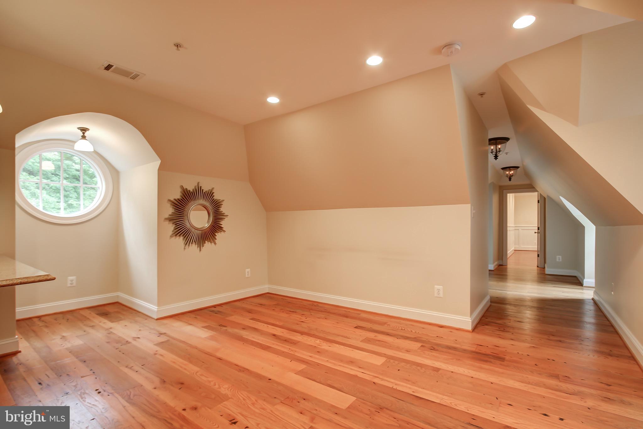 15215 Seneca Road Darnestown, MD 20874 - Photo 59 of 80 Guest/In-Law/Rental Suite